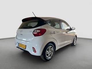 Voertuigafbeelding 5