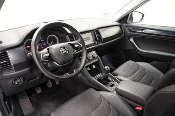 Voertuigafbeelding 13