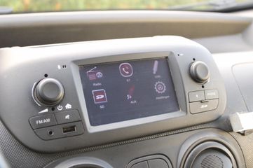 Voertuigafbeelding 14