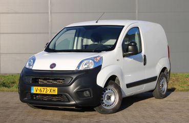 Voertuigafbeelding 3