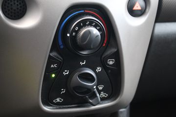 Voertuigafbeelding 14