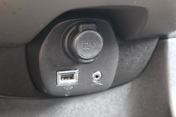 Voertuigafbeelding 17