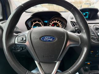 Voertuigafbeelding 13