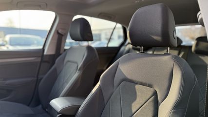 Voertuigafbeelding 7