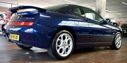 Voertuigafbeelding 6