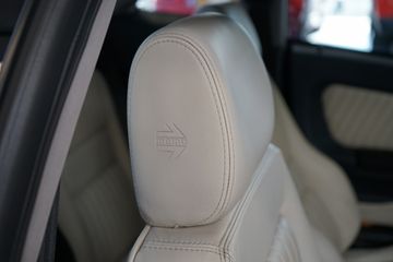 Voertuigafbeelding 77