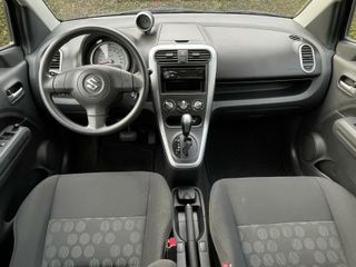 Voertuigafbeelding 10