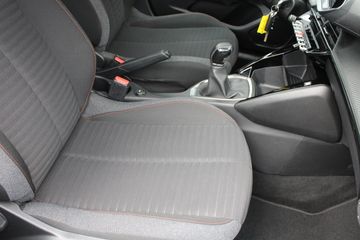 Voertuigafbeelding 4