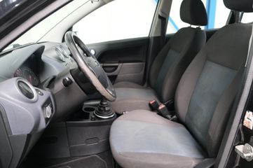 Voertuigafbeelding 12