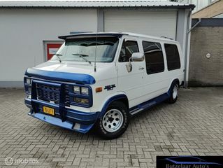 Chevrolet Chevy Van - 26-LJF-8 - Polisa Lease