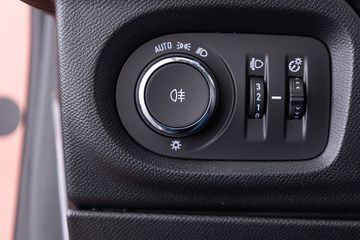 Voertuigafbeelding 9