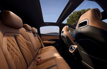 Voertuigafbeelding 6