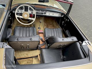 Voertuigafbeelding 6