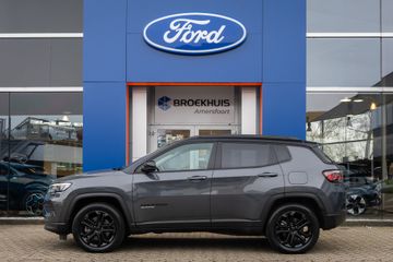 Voertuigafbeelding 4