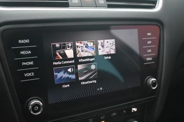 Voertuigafbeelding 24