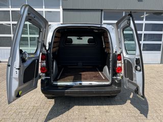 Voertuigafbeelding 19