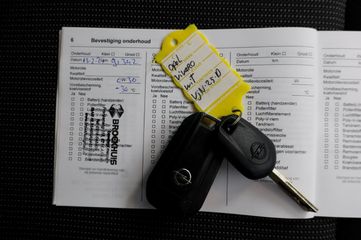 Voertuigafbeelding 8