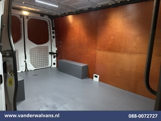 Voertuigafbeelding 12