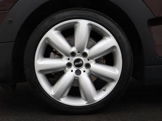 Voertuigafbeelding 24