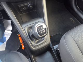 Voertuigafbeelding 13