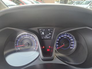 Voertuigafbeelding 9