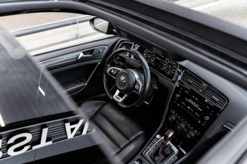 Voertuigafbeelding 16