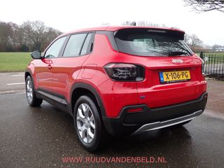 Voertuigafbeelding 4