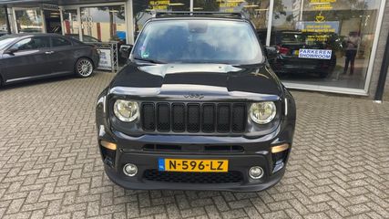 Voertuigafbeelding 2