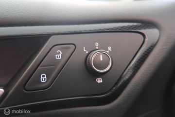 Voertuigafbeelding 38