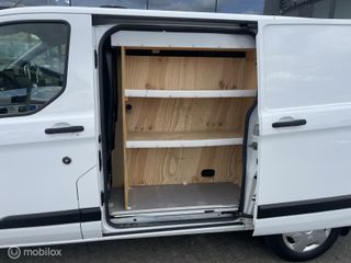 Voertuigafbeelding 6