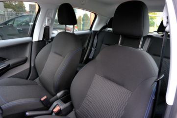 Voertuigafbeelding 24