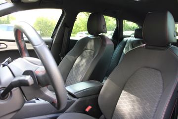 Voertuigafbeelding 24