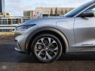 Voertuigafbeelding 38