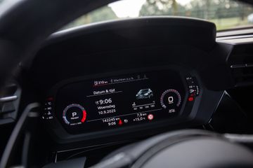 Voertuigafbeelding 8