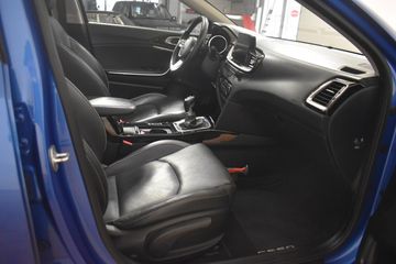 Voertuigafbeelding 24