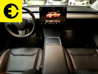 Voertuigafbeelding 21