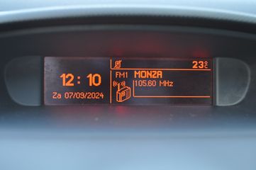 Voertuigafbeelding 13