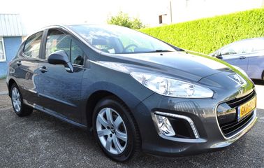 Voertuigafbeelding 4