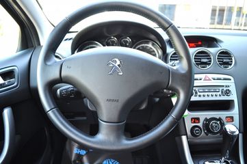 Voertuigafbeelding 8