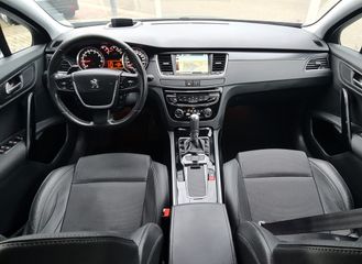 Voertuigafbeelding 4