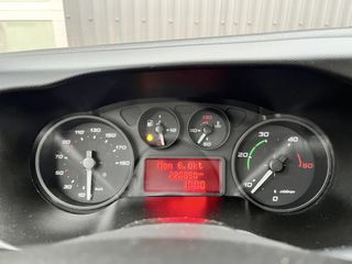 Voertuigafbeelding 11