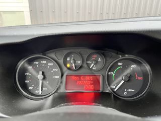 Voertuigafbeelding 30