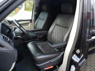 Voertuigafbeelding 7