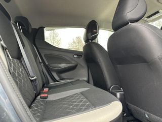 Voertuigafbeelding 30