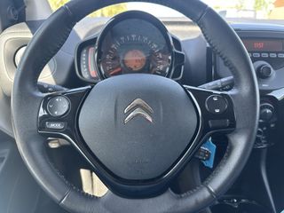 Voertuigafbeelding 12