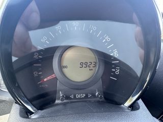 Voertuigafbeelding 6