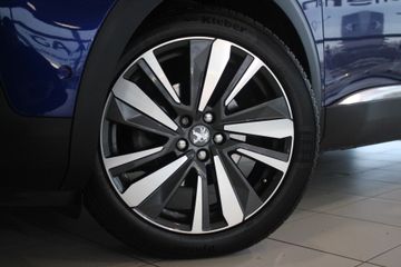 Voertuigafbeelding 9