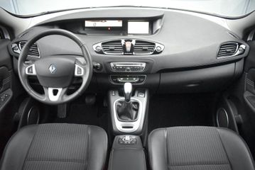 Voertuigafbeelding 2