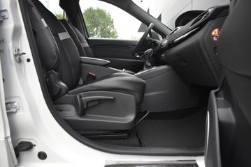 Voertuigafbeelding 32