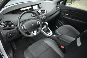 Voertuigafbeelding 36